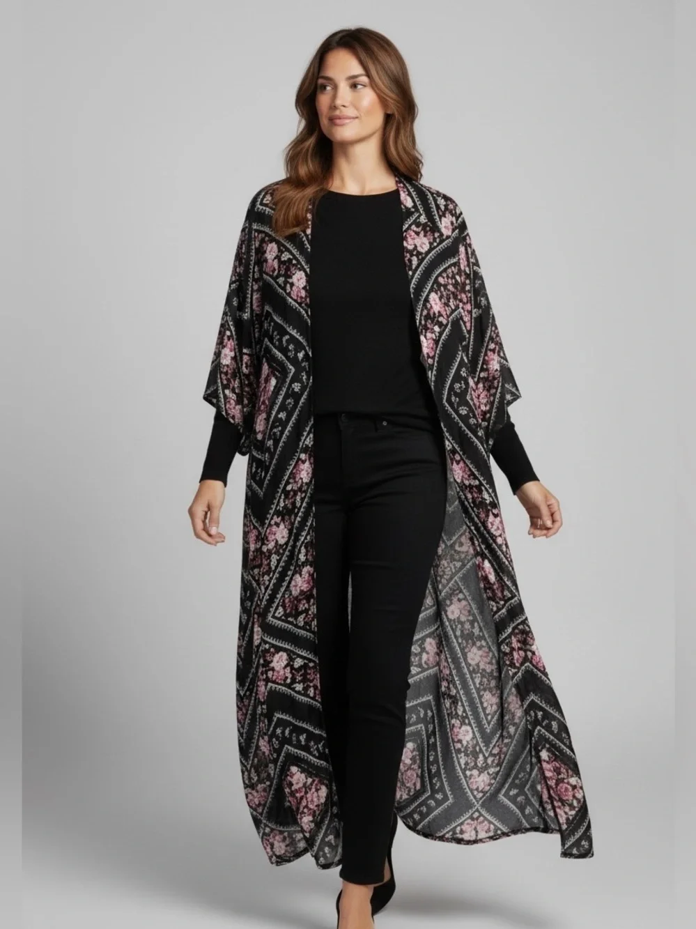 Torrid ladies maxi wrap size 1/2. Excellent condition. Floral black pattern maxi
